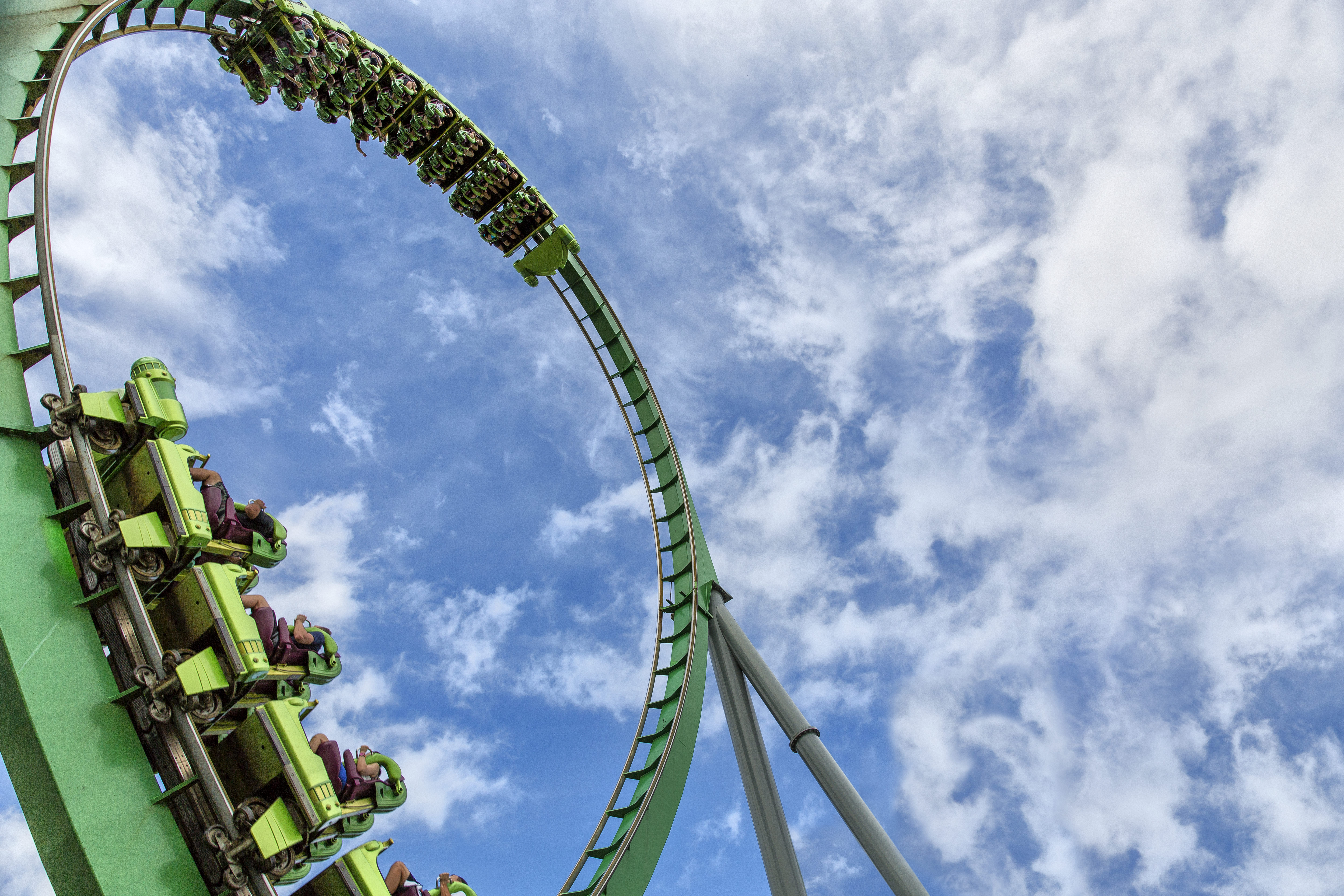 Busch gardens roller coaster hi-res stock photography and images