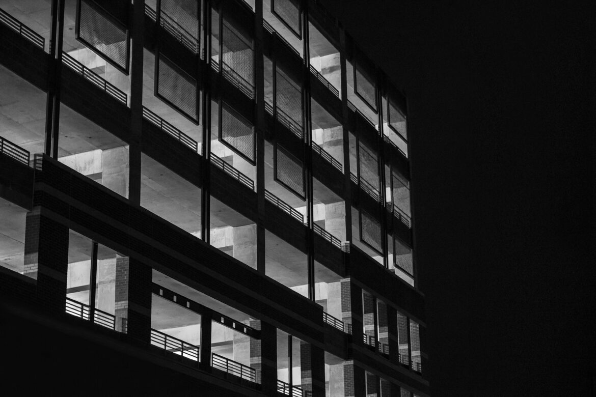 Black & White Modern Architecture Free Stock Photo