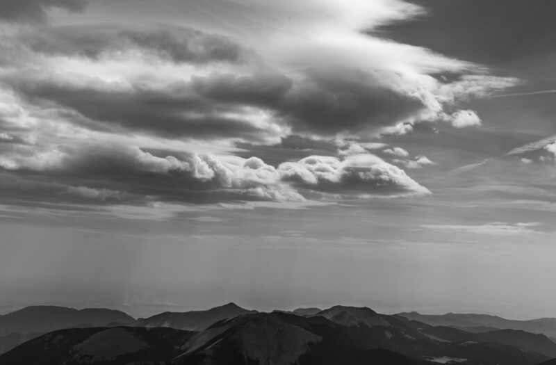 View Mountain and Clouds Landscape Free Stock Image